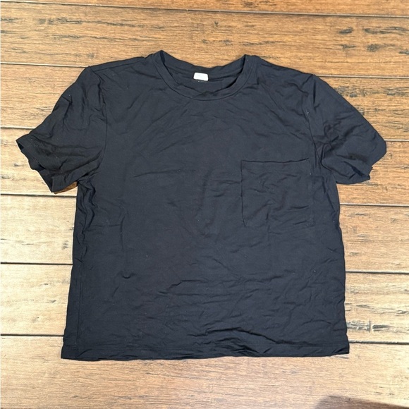 Wilfred Free Classic Black T-Shirt size M - Picture 1 of 6